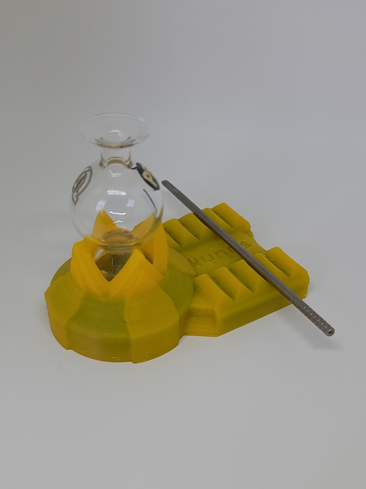 Yellow Kuhns Weighted Dabber Stand