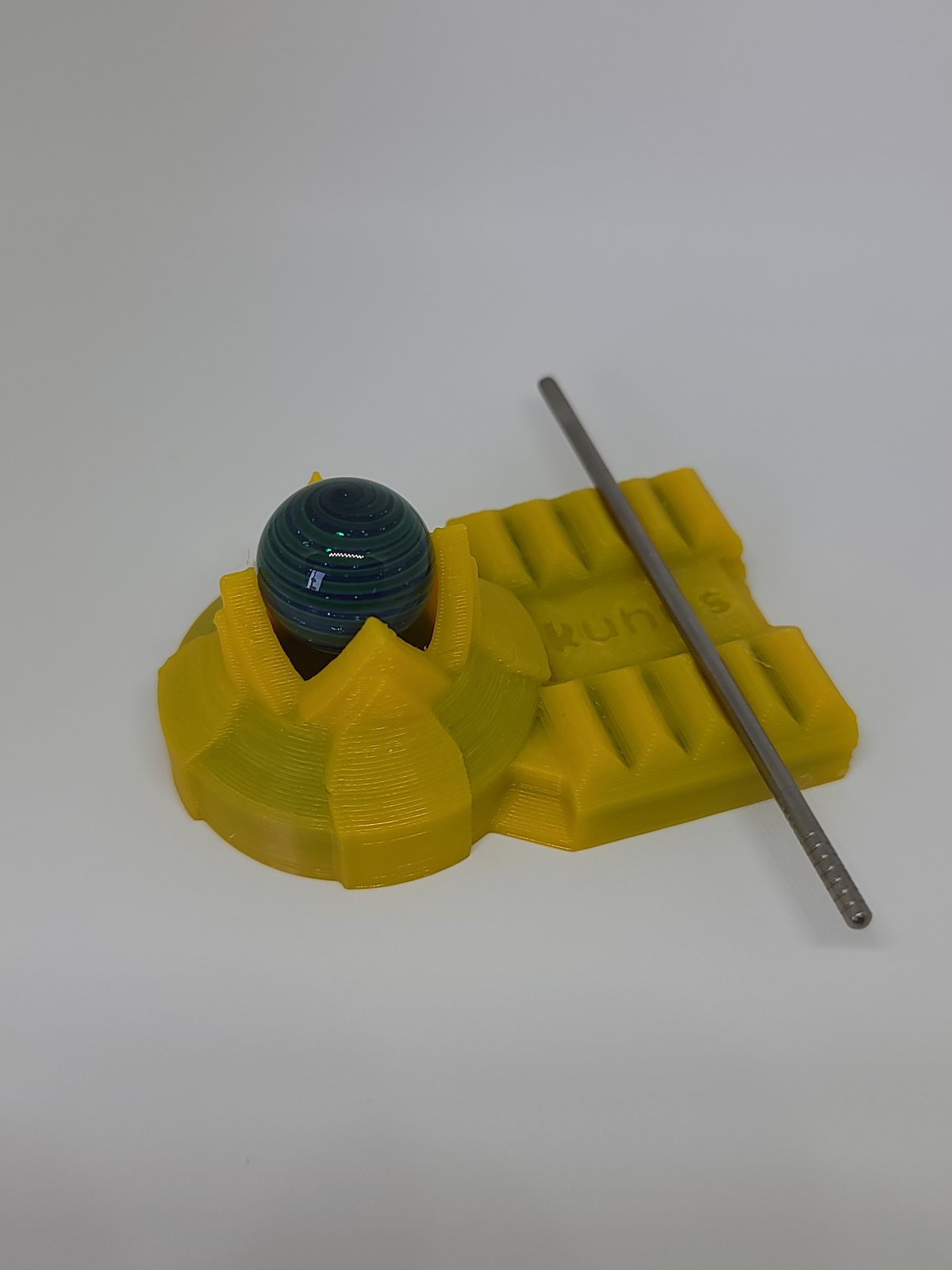 Yellow Kuhns Weighted Dabber Stand